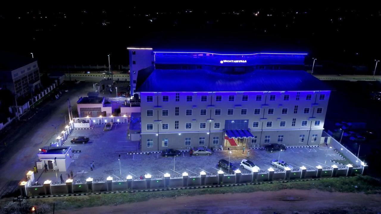 Vacation Villa Hotels And Suites Asaba Exterior photo